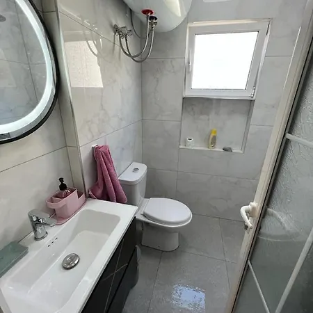 Leti Apartament 21 Tirana