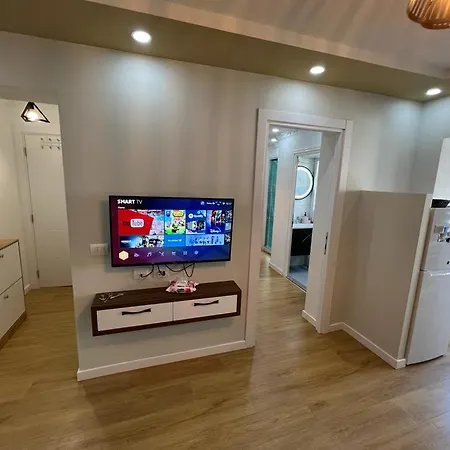 Leti Apartament 21 아파트 *